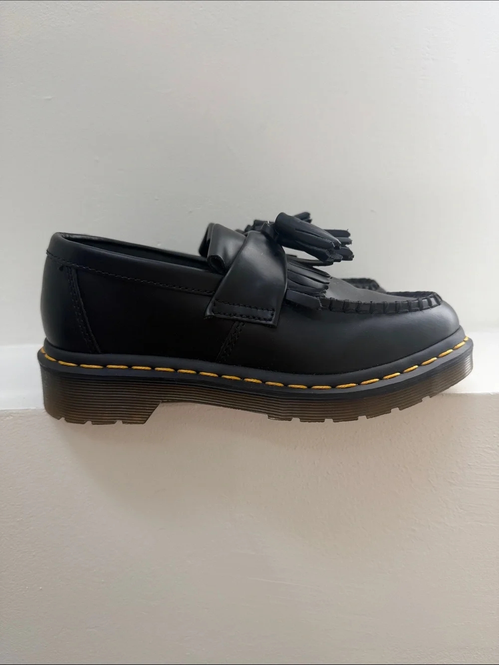 New! Dr. Martens Black Leather Tassel Loafers, Doc Marten, EU size 36